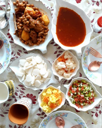 آبگوشت خوشمزه