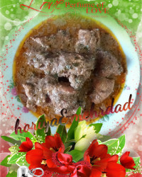 خورشت سبزی فسنجان با گوشت بوقلمون