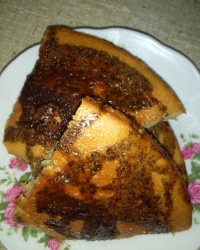 اینم از کیک وانیلی خوشمزم