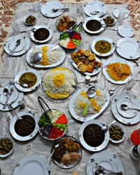 مهمونی پنجشنبه شب