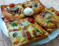 پیتزا (نان تست وخمیرنون باگت)