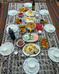 سلام دوستان گلم. اینم تدارکات مهمونی دیشب