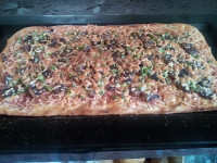 پیتزا باخمیر خانگی...