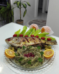 ماهی شکم پر داخل فر (شام مخصوص من)