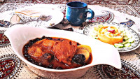 ☆شیرین خورشت (خورشت آلو و قیسی)☆