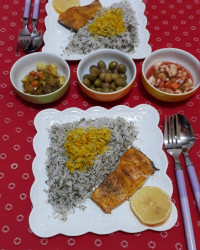 شوید پلو با ماهی سالمون