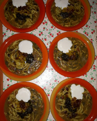 آش های رشته برای اموات . یادهمه ی در گذشتگان مانا .