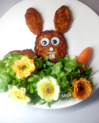 کتلت سیب زمینی با سبزیجات