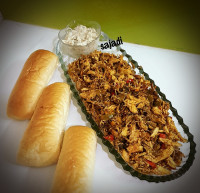 ساندویچ مرغ مخصوص