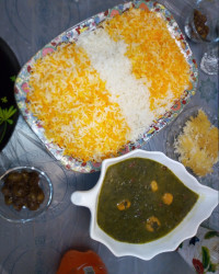 خورشت آلو اسفناج