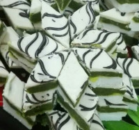 لوز شیر عسلی