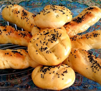 نان مغز دار