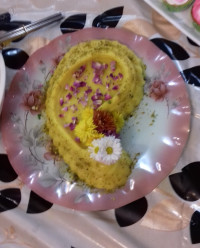 مسقطی زعفرانی