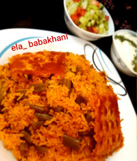 لوبیا پلو با سالاد شیرازی