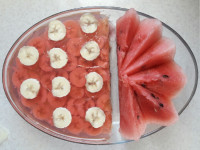 چیز کیک ژله ای با پایه بیسکویت