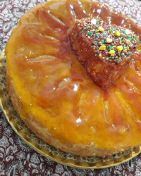 کیک اسفنجی با روکش بریلو