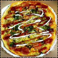 پیتزا مرغ وسبزیجات