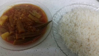 خورش بامیه با گوشت چرخ کرده