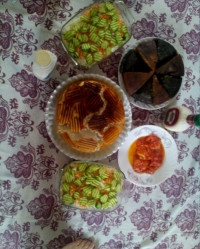 سلام دوستای گل پاپیونی لطفا اولین عکسمو بپذیرید،کوکوی گردو با کوکوی سبزی