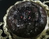 اینم کیک شکلاتی