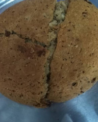 کُماچ با ادویه مخصوص (نان مخصوص کرمانی ها)