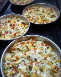 پیتزا یونانی