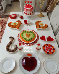 میز روز عشق و تولد