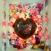 کیک قلب سوپرایز شکلاتی