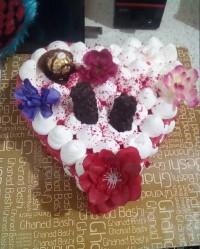 کیک قرمز مخملی (ردولوت)