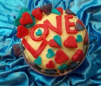 کیک شیرباتزیین خمیرژلارد