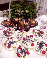 شکلات مغزدار آجیلی