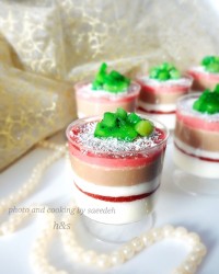 دسر چند لایه