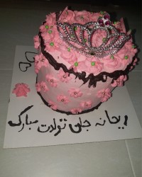 کیک تولد دخترم ...دومین تجربه کیک تولد بود برام