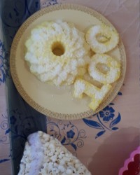 جشن تولد عدد ۱۰۰ تو کلاسم واسه دانش آموزام که کلاس دوم هستن