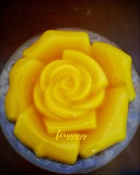 باواریا زعفرانی