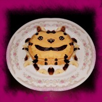 اولین پن کیک خوشکل وخوشمزه من برای بچه های گلم