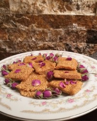 اولین سوهان کنجدی خوشمزه من