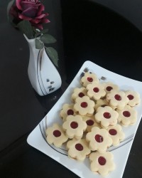 نان مربایی