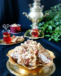 مکعب های آجیلی