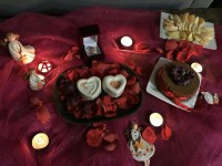 کیک وانیلی سورپرایز