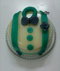 روکش کردن کیک با ژله بستنی