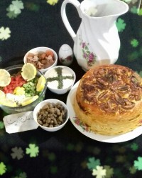 ماکارانی باته دیگ قارچ وترشی شاتوت کال