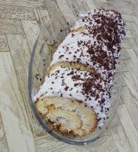 رولت خامه ای بدون فر با دستور پاپیون