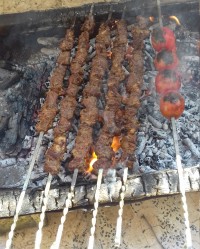 کباب ترش گیلان نهار روزه سیزده بدر