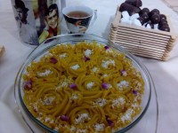 حلوا زرد ترشی لواشک پنبر