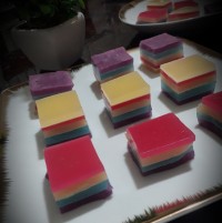 ژله رنگین کمان در فریزر