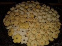 شیرینی های خوشمزه عید مون