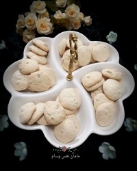 شیرینی پفکی گردویی