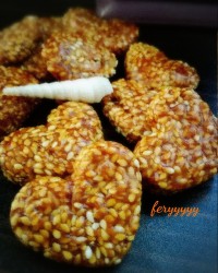 سوهان عسلی کنجدی