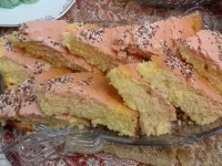 کیک کنجدی دورنگ